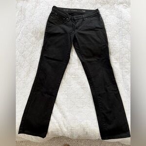 Levi’s black moonrise straight jeans, size 29